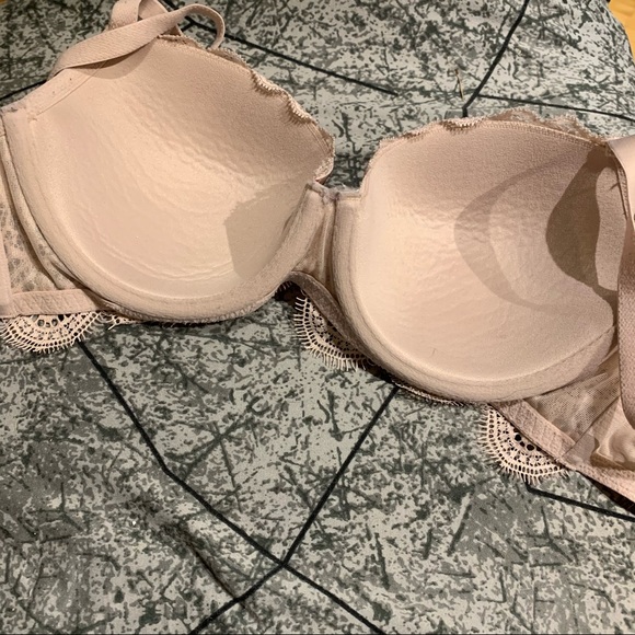 Victoria’s Secret bra - Picture 5 of 7